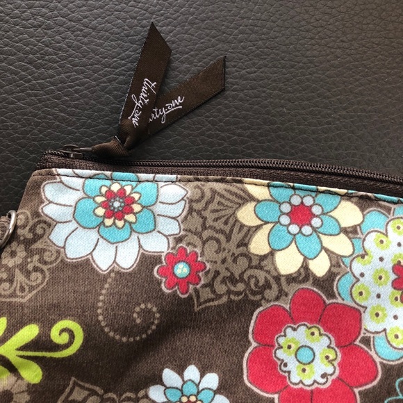 thirtyone Bags Thirtyone Zipper Pouch Poshmark